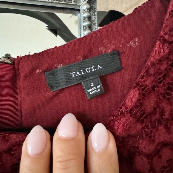 Talula | Lace Dress - Burgundy - Picture 2 of 3